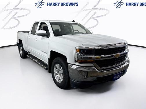 Summit White 2018 Chevrolet Silverado 1500 LT