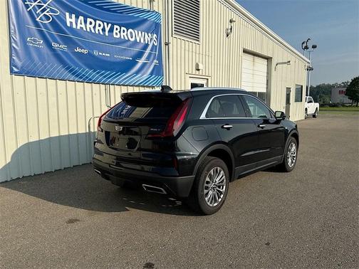 2024 Cadillac XT4 Premium Luxury