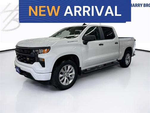 Summit White 2025 Chevrolet Silverado 1500 Custom