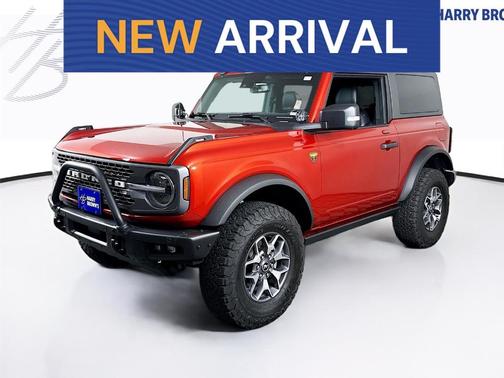 Orange 2023 Ford Bronco Base