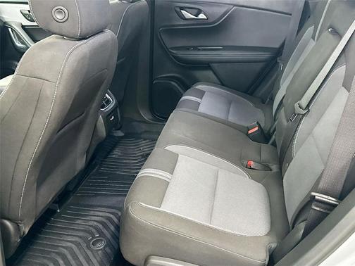 Sterling Gray Metallic 2023 Chevrolet Blazer 2LT