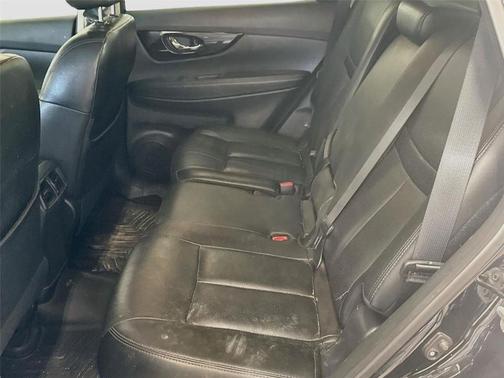Magnetic Black 2019 Nissan Rogue SL