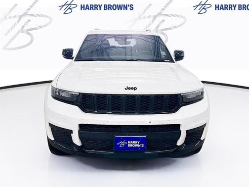 White 2022 Jeep Grand Cherokee L Laredo