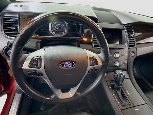 2016 Ford Taurus Limited