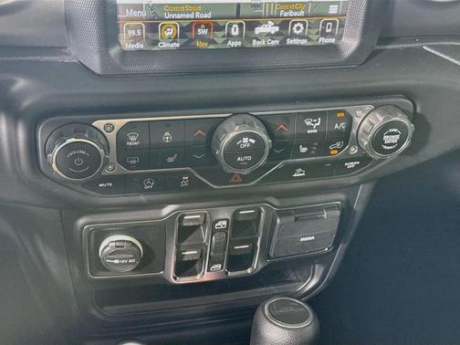 Snazzberry Pearlcoat 2021 Jeep Gladiator Sport