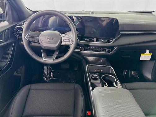 Sterling Gray Metallic 2026 Chevrolet Equinox LT