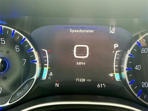 2021 Chrysler Pacifica Touring-L