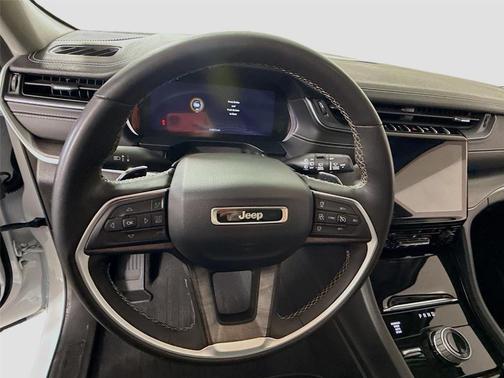 White 2023 Jeep Grand Cherokee Limited