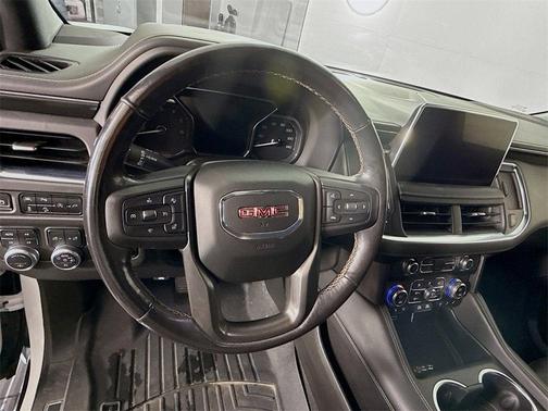 2021 GMC Yukon XL AT4
