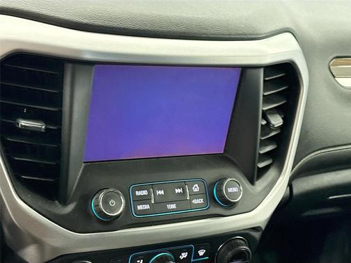 2017 GMC Acadia SLE-2