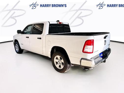 Bright White Clearcoat 2023 RAM 1500 Big Horn