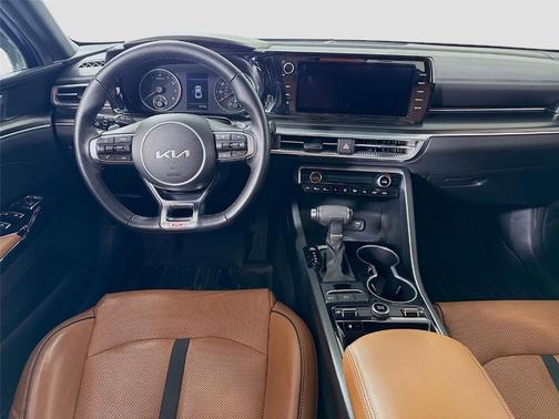 2022 Kia K5 GT