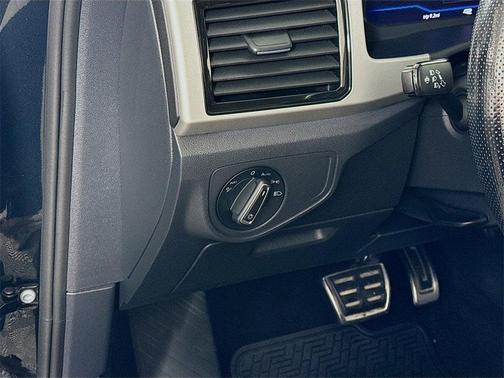 2021 Volkswagen Atlas 3.6 V6 SEL Premium R-Line