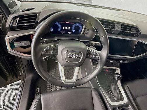 2021 Audi Q3 45 S line Premium Plus