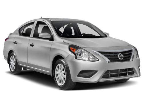 Silver 2019 Nissan Versa 1.6 SV