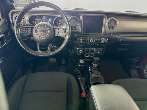 2022 Jeep Gladiator Sport