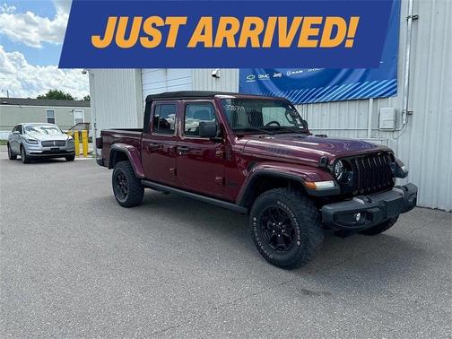 2022 Jeep Gladiator Sport