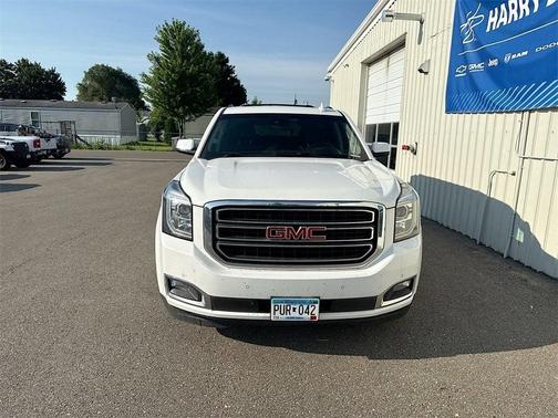2017 GMC Yukon XL SLT