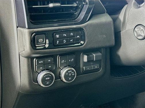 2025 GMC Yukon AT4 Ultimate