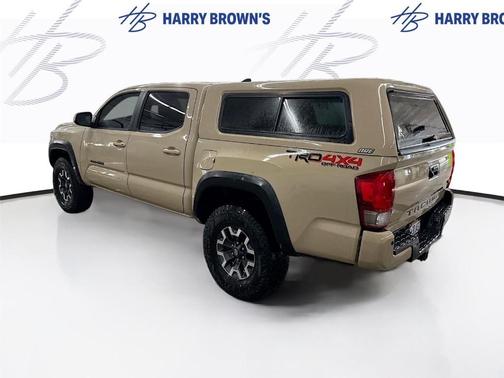 2016 Toyota Tacoma SR