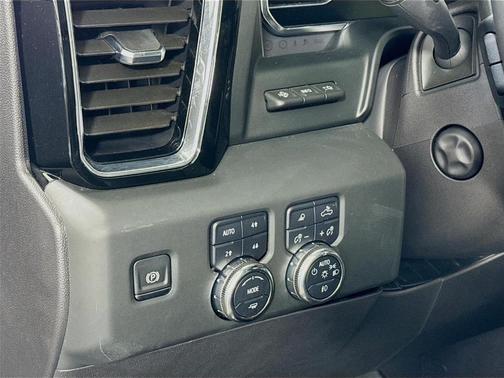 Onyx Black 2024 GMC Sierra 1500 Denali