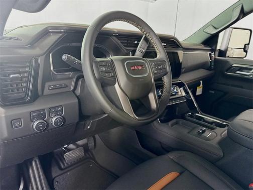 2025 GMC Sierra 3500 AT4