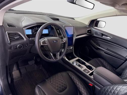 Blue 2024 Ford Edge Titanium