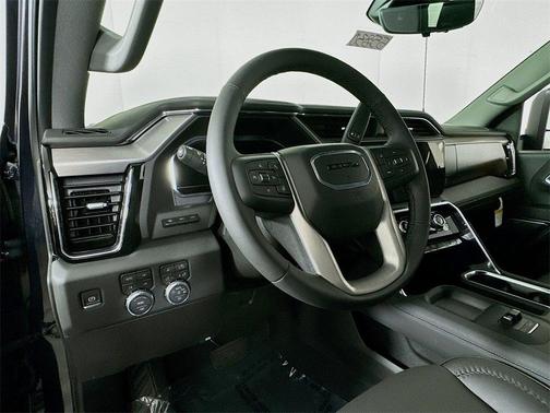 2025 GMC Sierra 3500 Denali