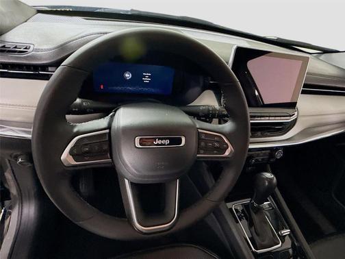 Gray 2023 Jeep Compass Limited