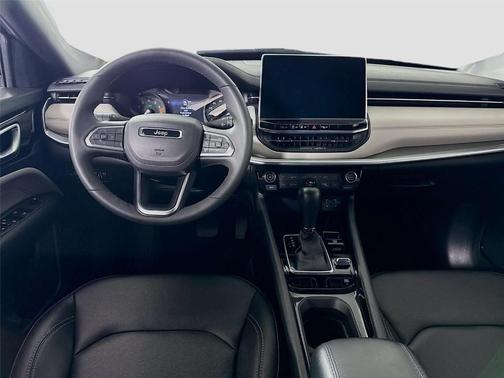 White 2025 Jeep Compass Limited