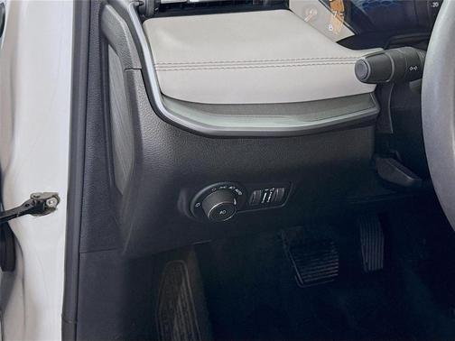 White 2025 Jeep Compass Limited
