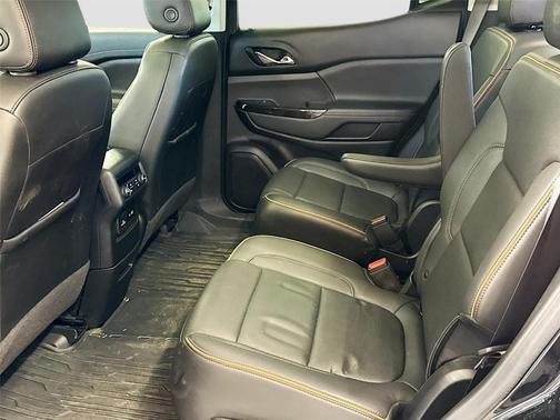 Ebony Twilight Metallic 2023 GMC Acadia AT4