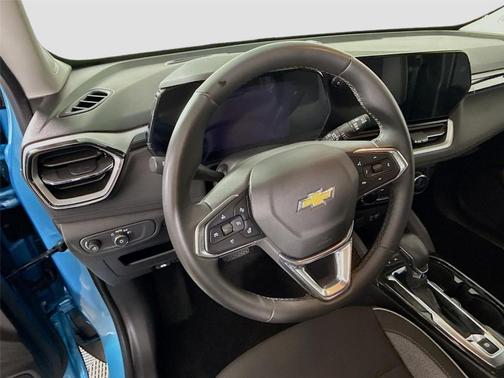 Marina Blue 2025 Chevrolet Trailblazer LT