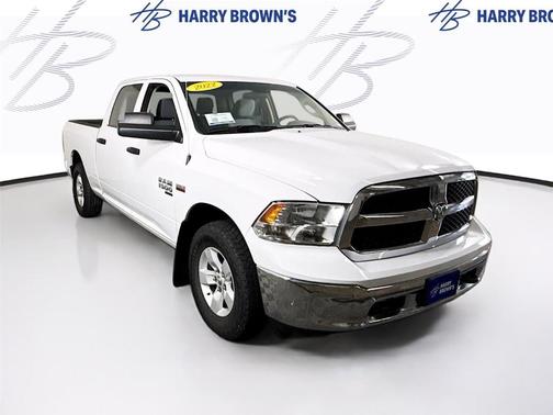 Bright White Clearcoat 2022 RAM 1500 Classic Tradesman