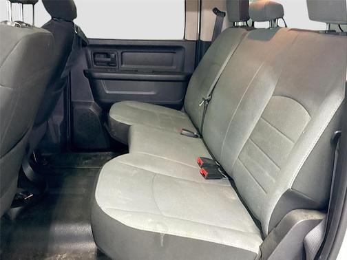 Bright White Clearcoat 2022 RAM 1500 Classic Tradesman