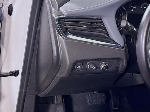 White Frost Tri-Coat 2020 Buick Enclave Essence
