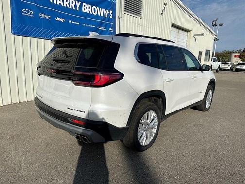 2024 GMC Acadia Elevation