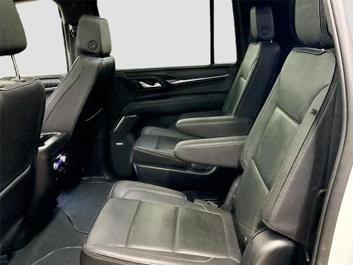 Summit White 2022 GMC Yukon XL Denali