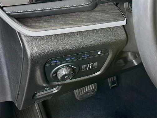 2022 Jeep Grand Cherokee 4xe Base