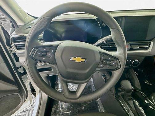 2025 Chevrolet Trailblazer LS