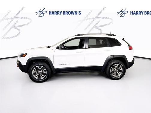 White 2019 Jeep Cherokee Trailhawk