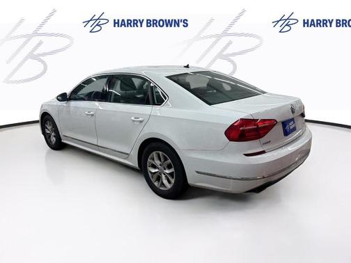 Pure White 2016 Volkswagen Passat 1.8T S