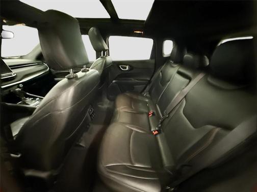 2022 Jeep Compass (RED) Edition