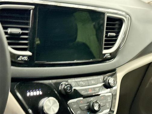 Black 2023 Chrysler Pacifica Touring-L