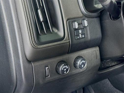 2022 GMC Canyon Denali