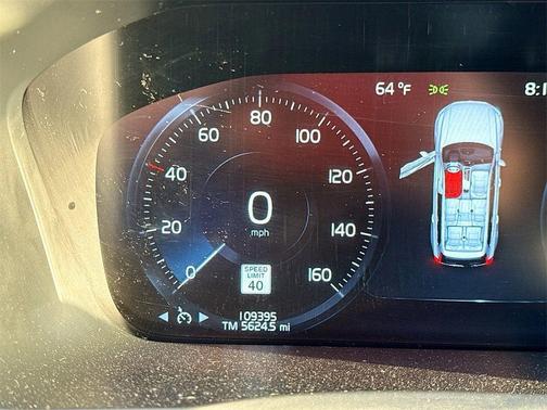 2016 Volvo XC90 T6 Momentum