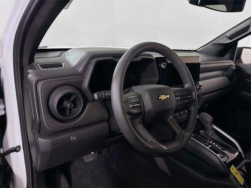 2025 Chevrolet Colorado WT