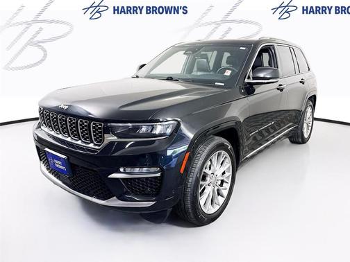 Black 2024 Jeep Grand Cherokee Summit