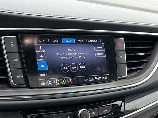 2020 Buick Enclave Essence