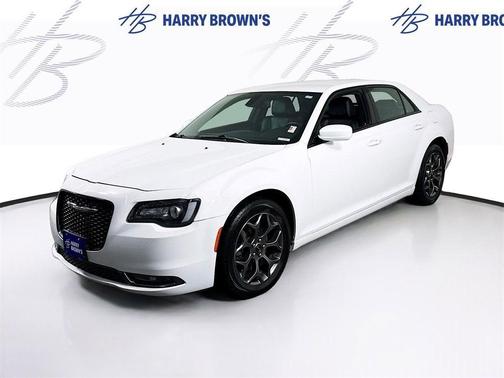 2017 Chrysler 300 S
